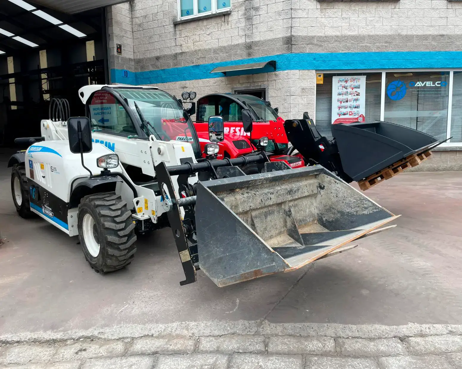 Manipuladores telescopicos faresin